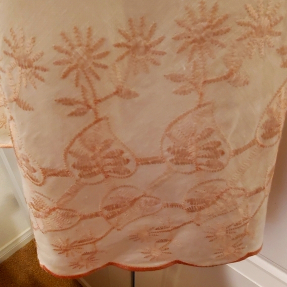 CLUB BEYMEN WOMEN'S LINEN WHITE FLOWY EMBROIDERED SKIRT-36 - Picture 4 of 11